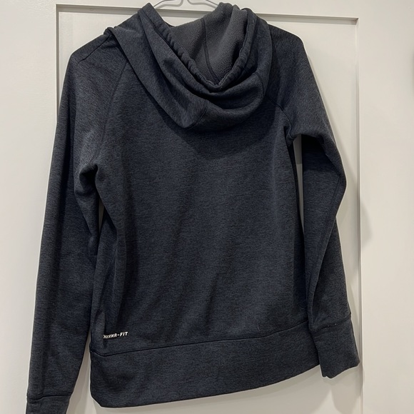 Nike Therma fit Womens sweater Small - Picture 5 of 6